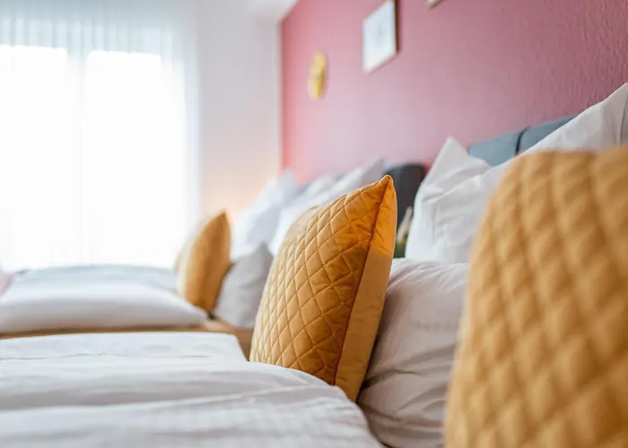 Golden Design Apartment, Zentral, Familie Und Business, 1000 Mbit アパート ドゥイスブルグ